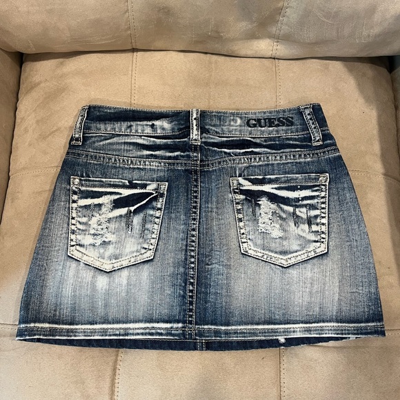 GUESS Mini Denim Skirt Sz Small Distressed Sequins - Picture 5 of 5